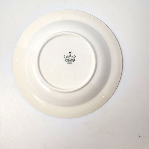 1 Homer Laughlin Eggshell Nautilus Petite Point Salad Bowl Vintage Floral - Picture 2 of 2